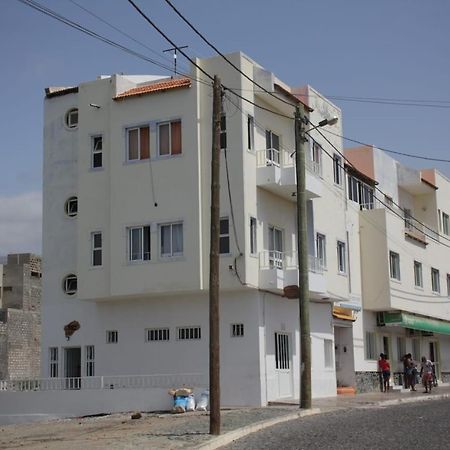 Nha Casa Porto Novo Aparthotel Buitenkant foto